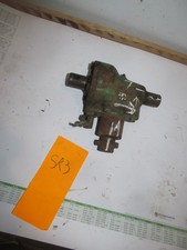 Oldtimer Traktor Schlepper Winkelgetriebe 3 Wellen ungereinig ohne übersetzung