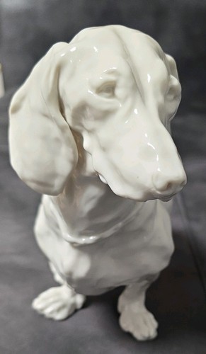 Porzellanfigur hund dackel - hund,,