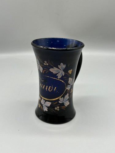Antiker becher aus glas - aus,