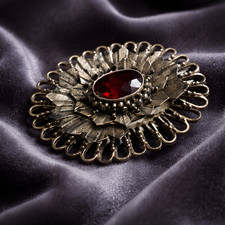 Biedermeier Brosche mit Granat