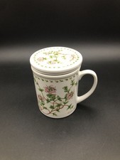 Tee Tasse  Porzellan mit Filter und Deckel Blumenmuster Aufguss Tee Kräutertee
