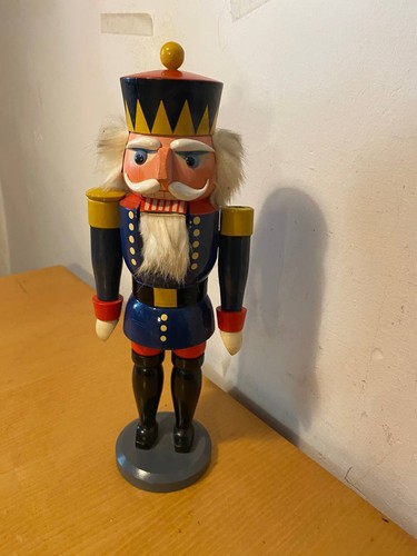 Klassischer nussknacker könig - klassischer,
