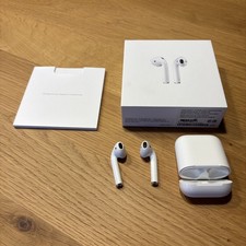 Apple AirPods 1. Generation mit Ladecase