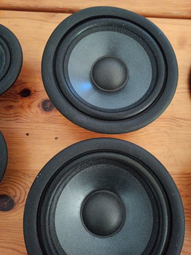 Stk tieftöner jbl 600 - 2,