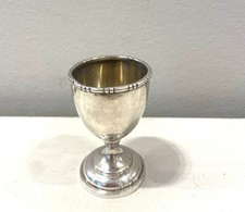 Klassischer Eierbecher 800er