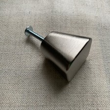 IKEA Bastig 1 Knauf Möbelknopf Möbelgriff optisch uns funktional edel