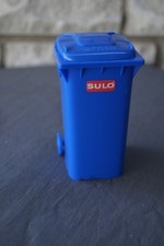 Neue,blaue Mini Mülltonne