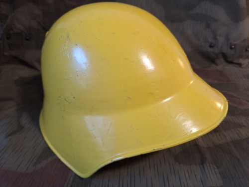 Stahlhelm schweiz m18 - stahlhelm, gelb