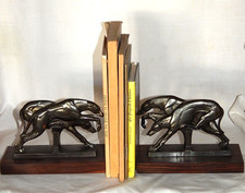 2 Skulpturen Windhunde Art