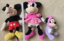 Micky Maus Mit Mini Und Baby