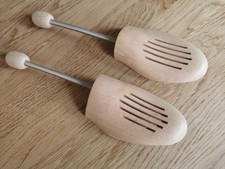 TOP! Comfort Schuhspanner aus Echt-Holz Größe 42/43