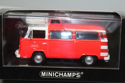 Minichamps 06562 bus - vw, t2