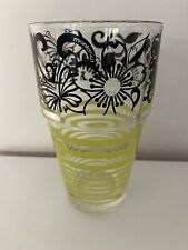 Glas Montana Hellgrün