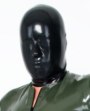 Latex Maske ohne Öffnungen