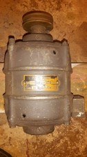 ELEKTROMOTOR 220 VOLT 0,2 KW BEI 950 UMDREHUNGEN