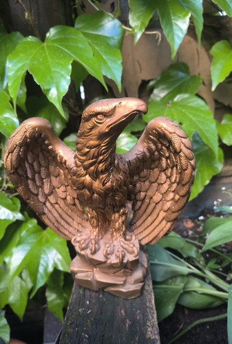 Adlerfigur