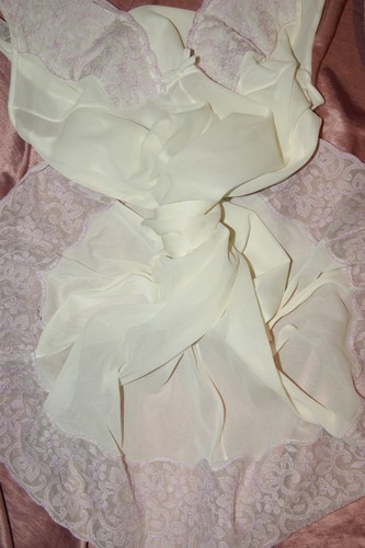 Hinreißendes nylon unterkleid - hinreißendes,