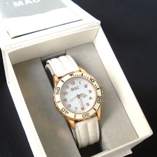 MAC Madison Damenuhr ungetragen gold / weiß Damen Armbanduhr Box Datum neue Bat.
