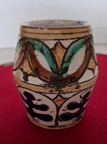 Vase von rava faenza - von, f.