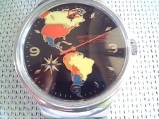 2 schöne Uhren - Benetton  &