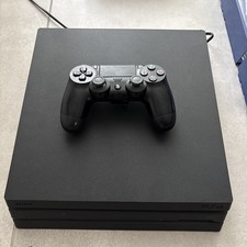 Sony Playstation 4 PS4 Konsole  Pro 1 TB mit einem PS4 Controller CUH 7216b