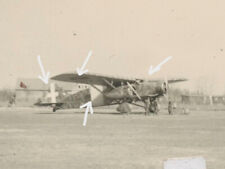 Foto Feldflugplatz Flugzeug