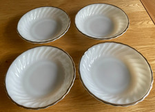 4 Anchor Hocking Fire King Müslischalen / Schalen Milch Weißglas Gold Goldrand