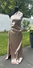 One Shoulder Kleid mit Schlitz