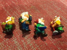 ü eier figuren aus den