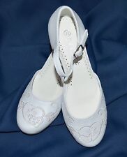 AUSVERKAUF Schuhe 33 34  zu