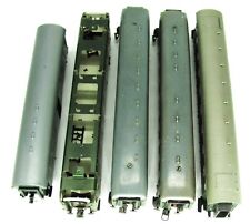 HO - Trix Express + Liliput - 5 Nahverkehrswagen - alle defekt -  34