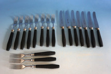 Bauhaus Besteck Menübesteck Teile mit Holzgriffe wohl 20er Jahre (F024-1065)