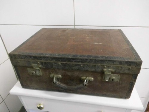 Alter reisekoffer von julius - von,