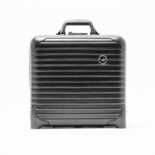 Rimowa x Lufthansa Business