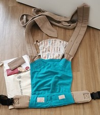 Neuwertige Fräulein Hübsch Babytrage Mei Tai Babysize blau Gitarren