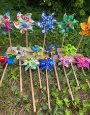 Windmühle  Windrad  30 cm hoch  Holzstab  sehr stabil - tolle Motive freie Wahl