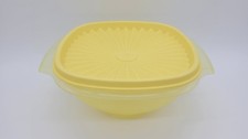 Tupperware Tri Star Sonnendeckel Schüssel gelb (840-12 & 841-22)
