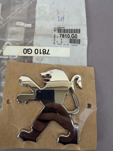 Original peugeot emblem - original,