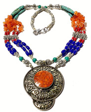 LAPISLAZULI, BERNSTEIN, TÜRKI