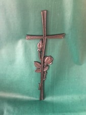 Grabsteinkreuz Bronze Kirche Religion Kreuz Rosen Blüte Zweig 50x18cm modern