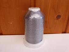 Madeira  Metallic Stickgarn Nr.40. Col.4061 Platinium 5000m für Stickmaschiene