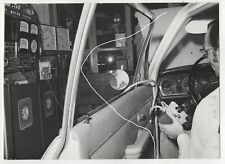 18x13cm Altes Baryt Foto 1960 Werkstatt SUN Service Motor Tester Prüfstand