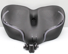 Übergroßer Fahrradsattel