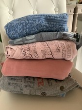 Bekleidungspaket Pullis