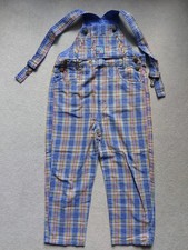 Latzhose Gr. 122