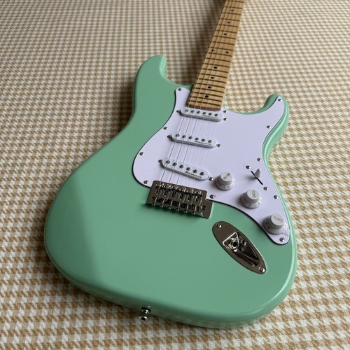 Solide gitarre 6 - solide, saiten