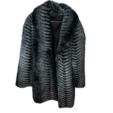 Wunderschöner Kuschliger Kunstfell Mantel Swinger