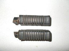 Suzuki GS 500 E GM 51 A + B Soziusfußrasten Fußrasten hinten links rechts