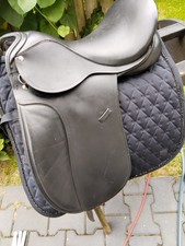 Dressursattel Loesdau 17,5 Zoll weite Kammer