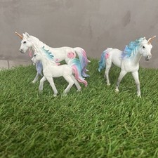 Schleich Meereseinhorn Familie BAYALA